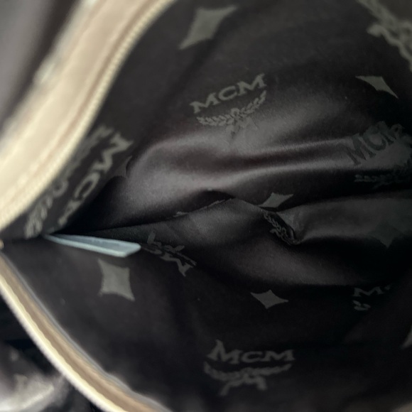 MCM Beige and Gold Satchel - Picture 8 of 9